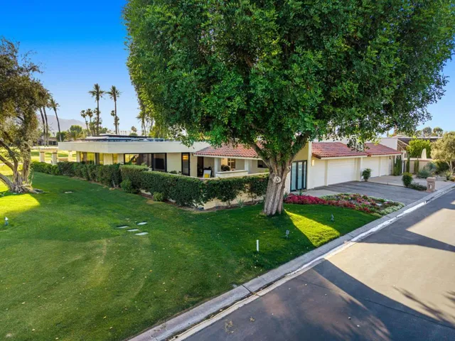 91 Columbia Drive