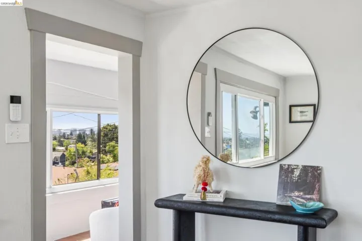3042 Carlsen St, Oakland, California 94602