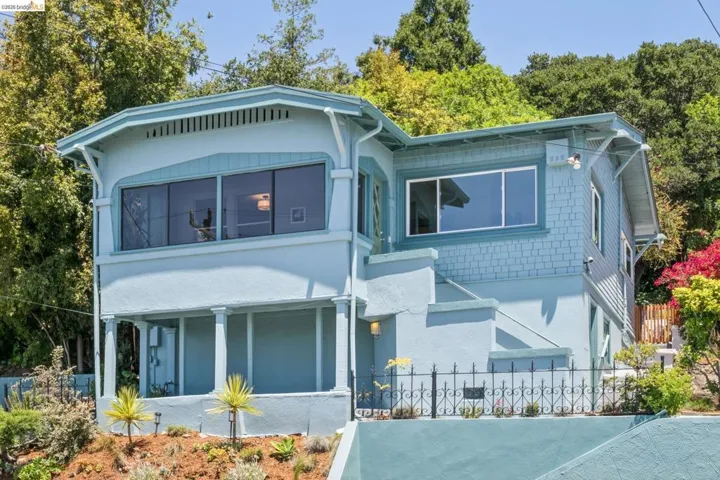 3042 Carlsen St, Oakland, California 94602