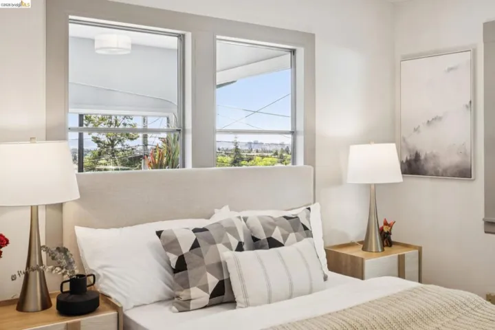 3042 Carlsen St, Oakland, California 94602