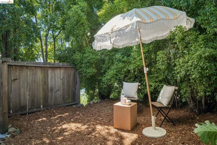 3042 Carlsen St, Oakland, California 94602