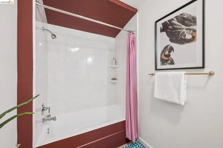 3042 Carlsen St, Oakland, California 94602