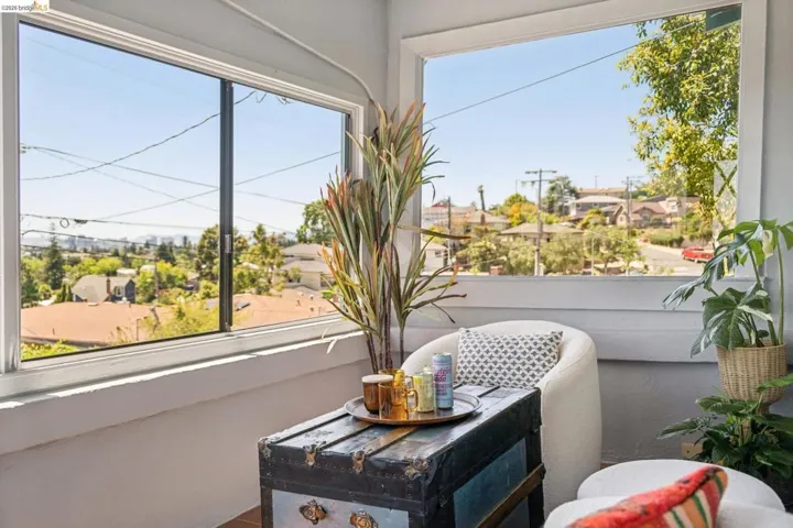 3042 Carlsen St, Oakland, California 94602