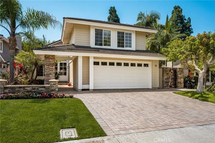 Custom highly upgraded
2,921 Sq ft home -7,616  Ft. Lot...
Highly upgraded expanded 2,932 Sq ft.on 7,616 sq.ft. Lot