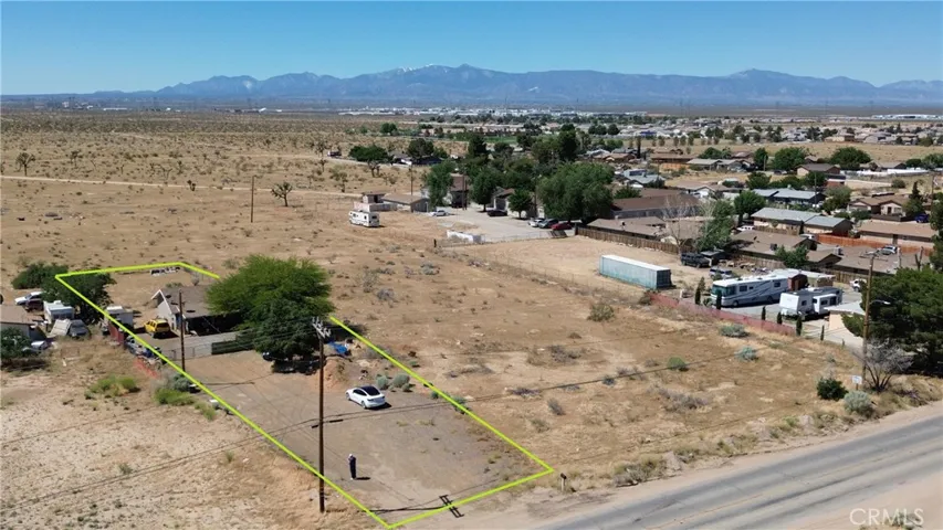 10877 Chamberlaine Way, Adelanto, California 92301