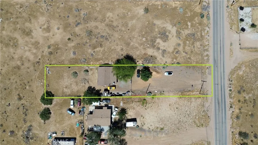 10877 Chamberlaine Way, Adelanto, California 92301