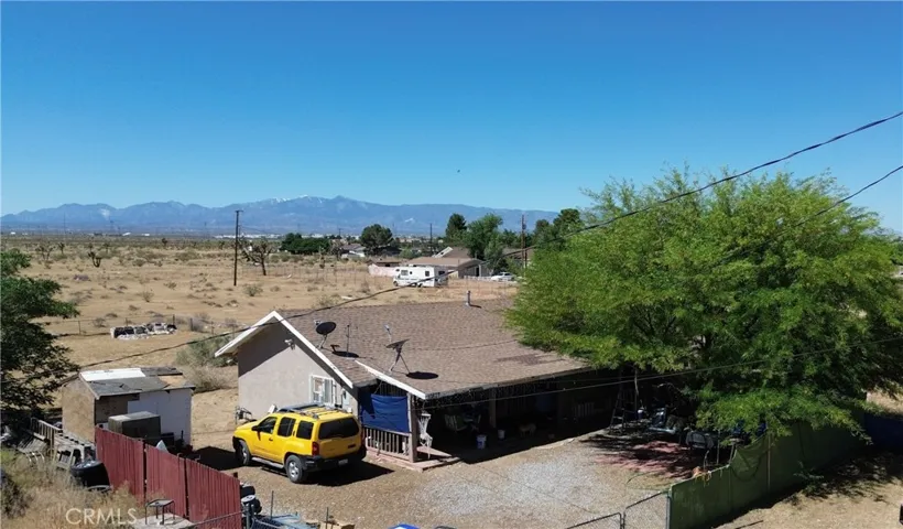 10877 Chamberlaine Way, Adelanto, California 92301