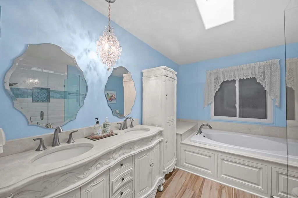 RaeAllenMedia Palm Greens Pkwy-22