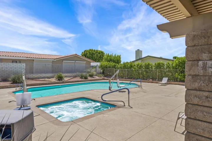 RaeAllenMedia Palm Greens Pkwy-34