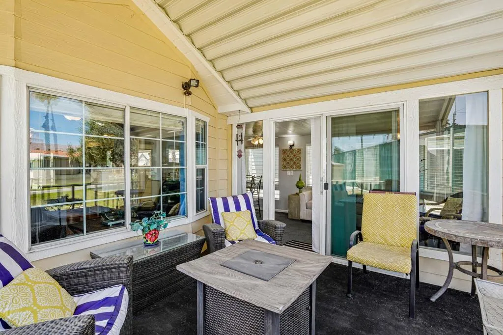 24-web-or-mls-Avenue 44-S1905-024