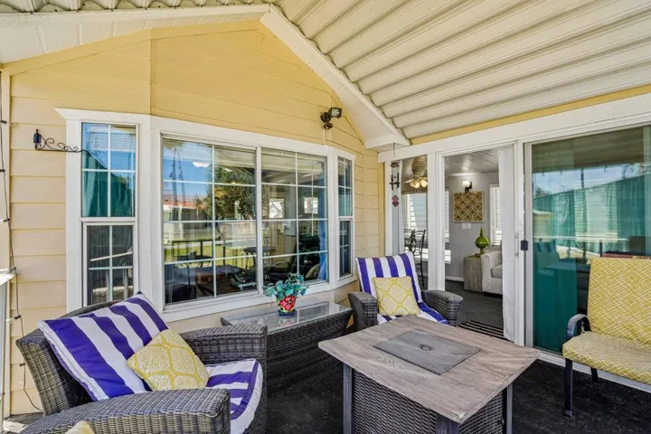 25-web-or-mls-Avenue 44-S1905-025