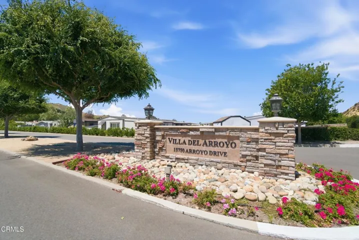 44_community sign