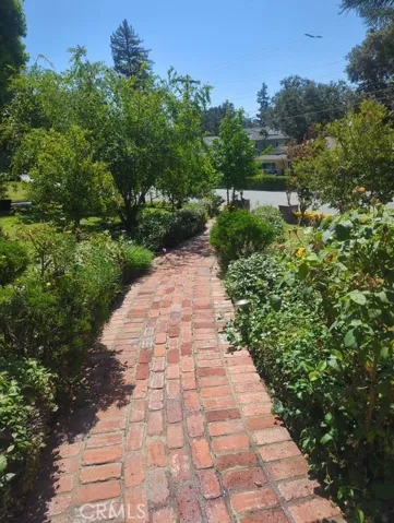 house walkway