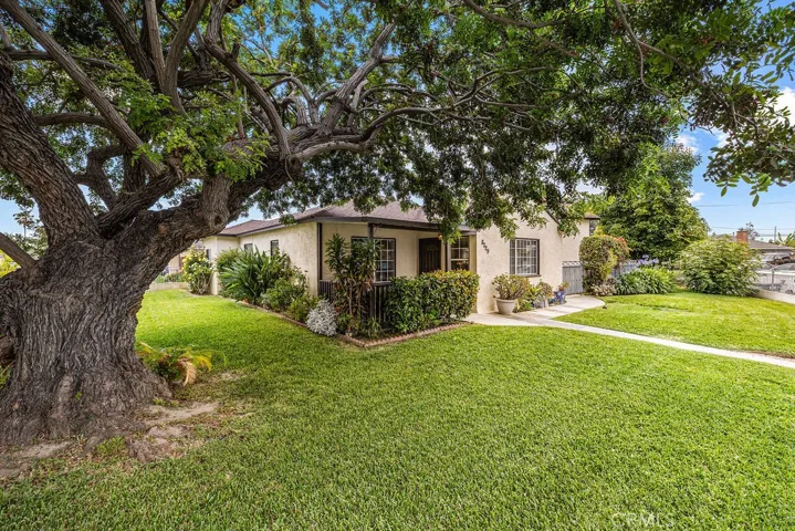 8229 Elmont, Pico Rivera, California 90660