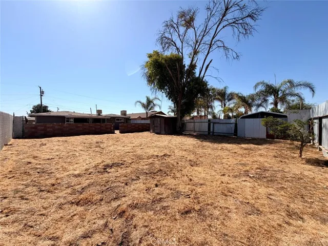 21225 S Feland, Riverdale, California 93656