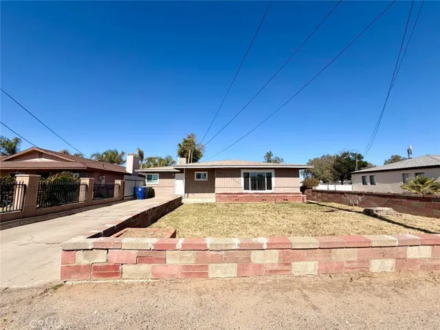 21225 S Feland, Riverdale, California 93656