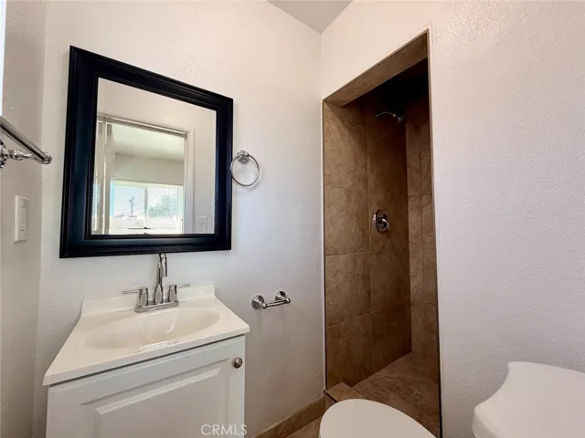 21225 S Feland, Riverdale, California 93656