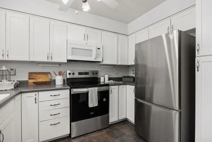 4402 Shearwater Way, Oceanside, California 92057