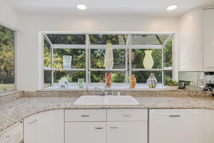 31817TynebourneCt-VinceDingmanMedia-16