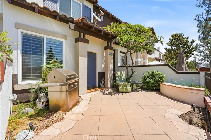 patio to relax and view the golf course
