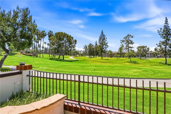 2444 Sunningdale, Tustin, California 92782