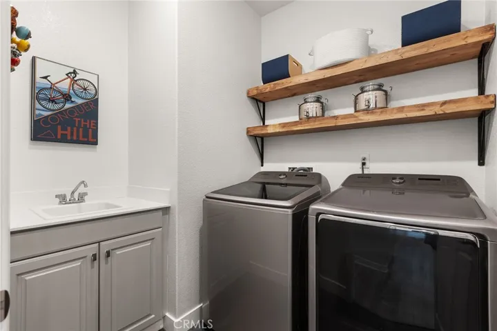 indoor laundry with sink