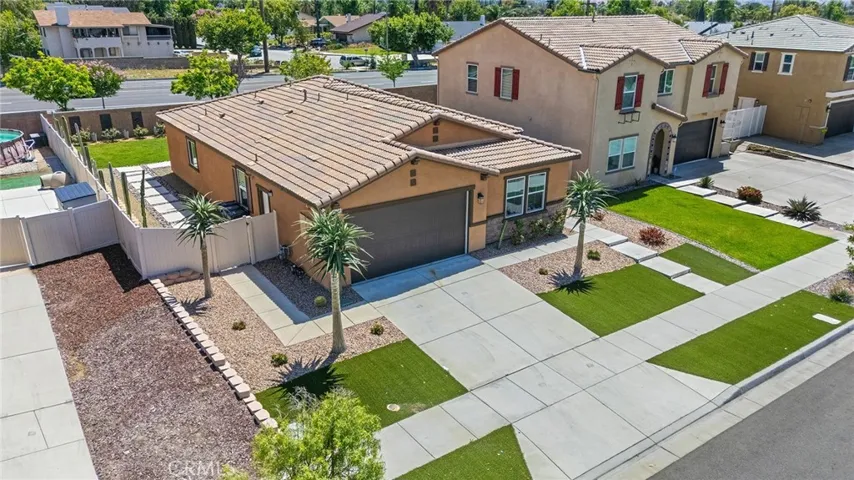 1434 Claire, Redlands, California 92374