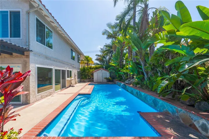10488 Sioux River, Fountain Valley, California 92708