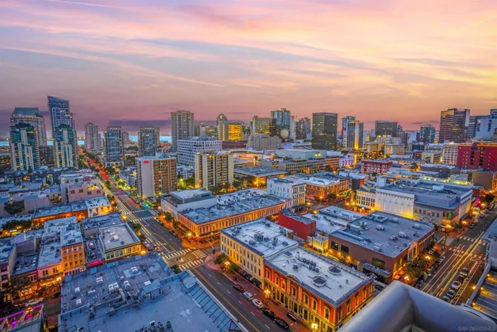 https://zimg.paragon.ice.com/ParagonImages/Property/PA/SDMLS/-524850/50/533/400/adf58701cda2c229f1acb9631dc058d0/3/85c70d7797a5910cd222faad9a43bffc/-524850-bf98bb11-cadf-45d0-a273-1ad7aac98ab0.JPG