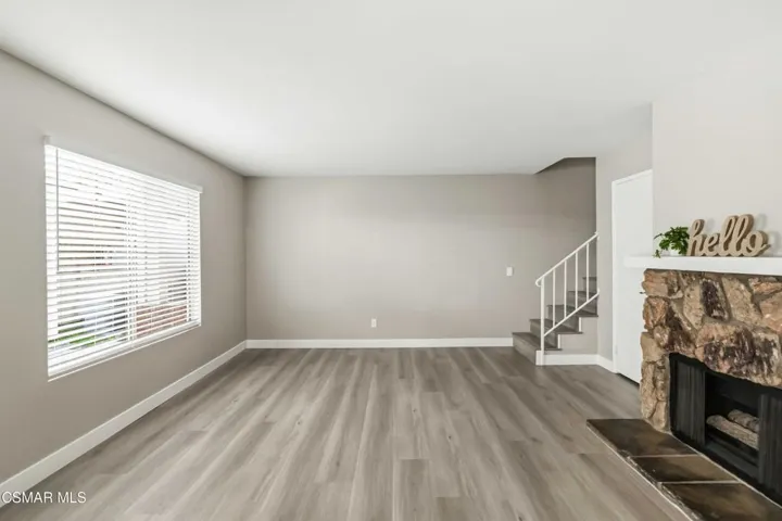 02-569 Spring Rd 50 LIVING ROOM​​‌​​​​‌​​‌‌​​‌​​​‌‌​​​‌​​‌‌​​‌‌​​‌‌​​​​ (3)