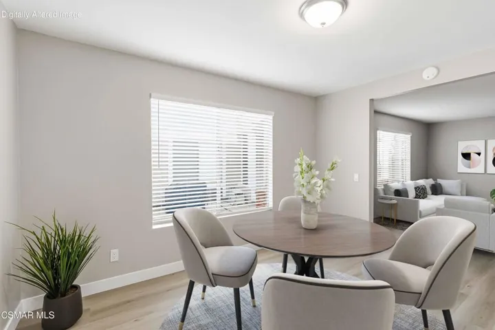 Dining Room into Living Room_Final