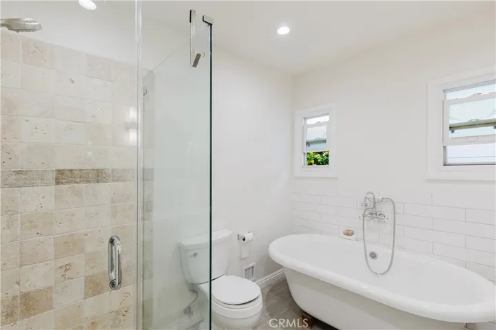729 Glenmore Boulevard, Glendale, California 91206
