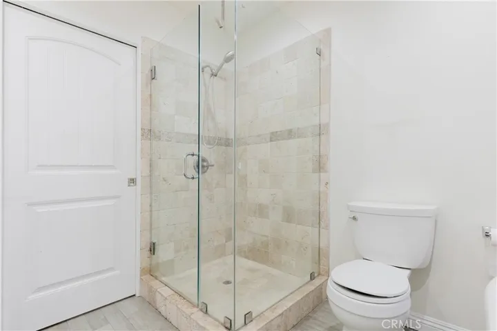 729 Glenmore Boulevard, Glendale, California 91206