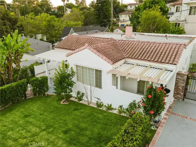729 Glenmore Boulevard, Glendale, California 91206