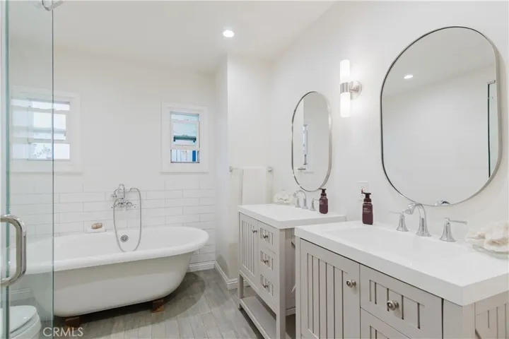 729 Glenmore Boulevard, Glendale, California 91206