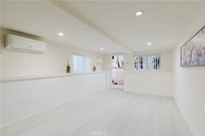 729 Glenmore Boulevard, Glendale, California 91206