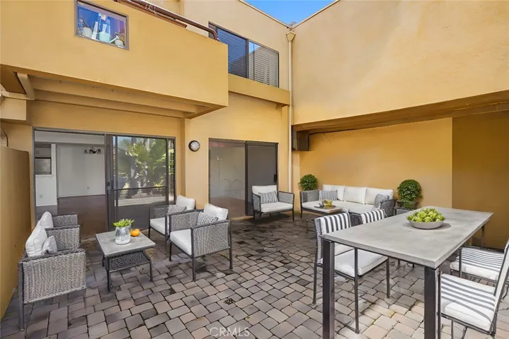 25712 Le Parc 21, Lake Forest, California 92630