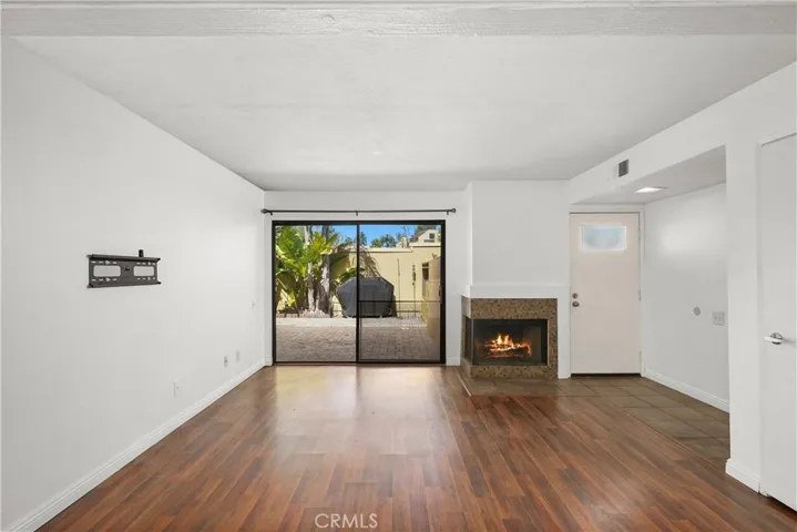 25712 Le Parc 21, Lake Forest, California 92630