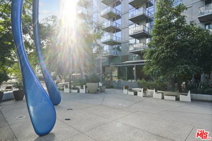 330 W 11th Street 306, Los Angeles, California 90015