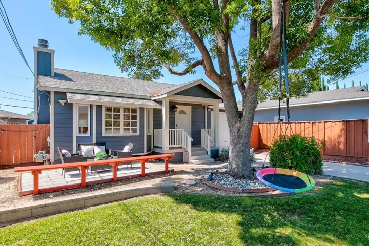 1018 Hazel Avenue, Campbell, California 95008