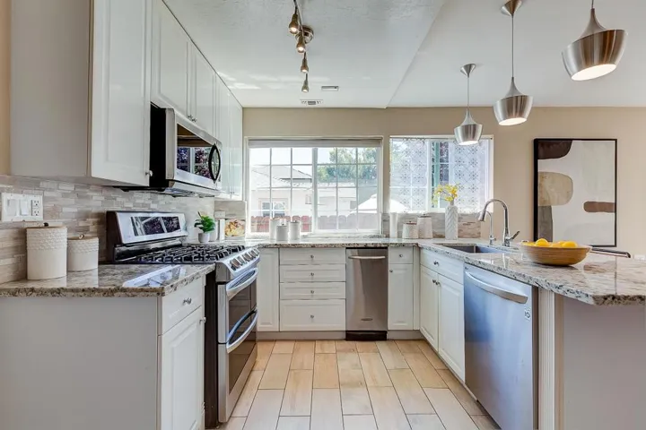 1018 Hazel Avenue, Campbell, California 95008