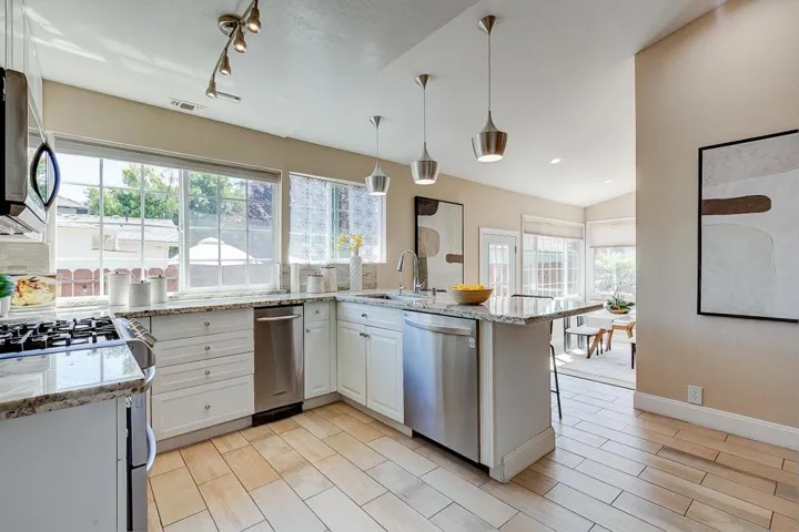 1018 Hazel Avenue, Campbell, California 95008