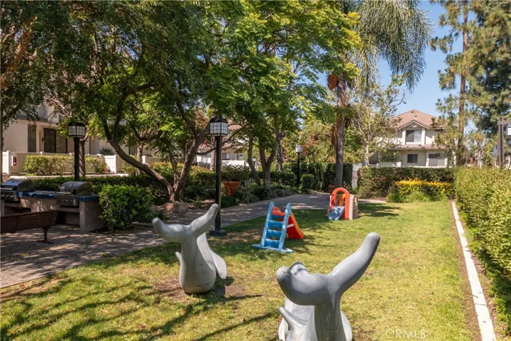 2595 Plaza Del Amo 424, Torrance, California 90503