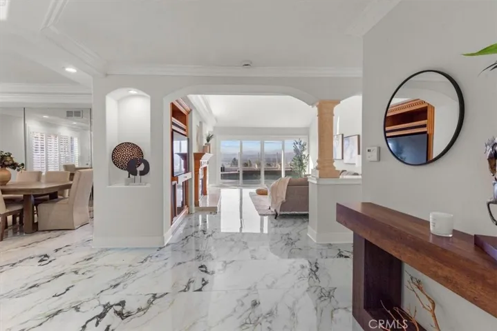 4413 E Valley Gate, Anaheim, California 92807