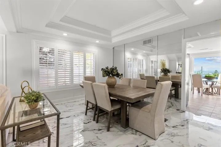 4413 E Valley Gate, Anaheim, California 92807
