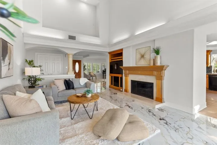 4413 E Valley Gate, Anaheim, California 92807