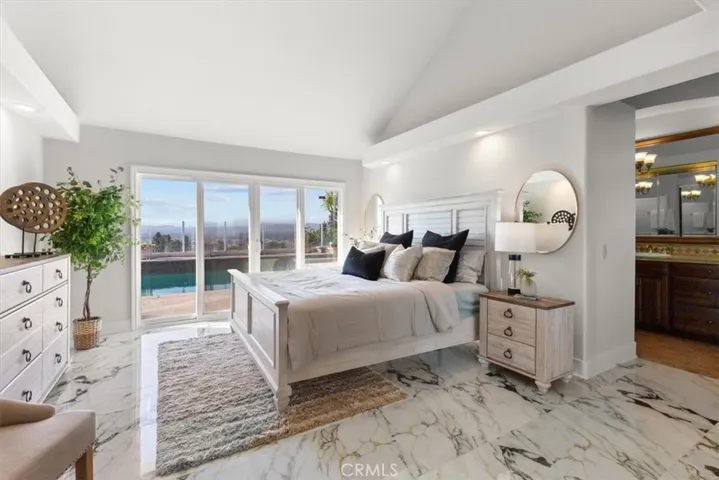4413 E Valley Gate, Anaheim, California 92807