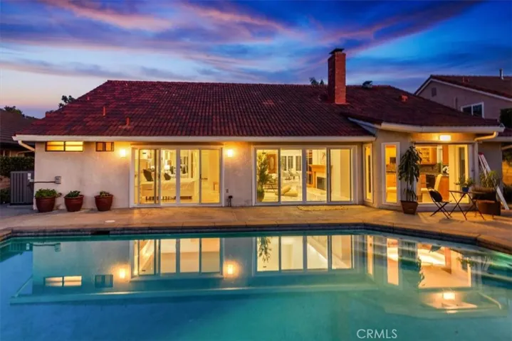 4413 E Valley Gate, Anaheim, California 92807