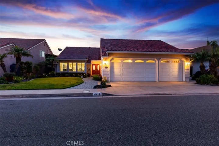 4413 E Valley Gate, Anaheim, California 92807