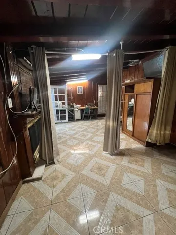 8139 Radford, North Hollywood, California 91605